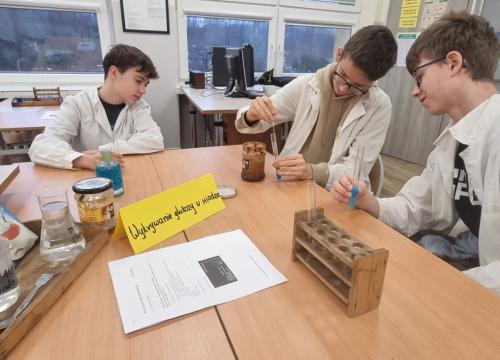 Spotkania z chemią i techniką