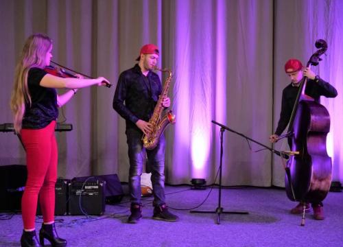 KONCERT CHARYTATYWNY  DLA WERONIKI DROBISZ