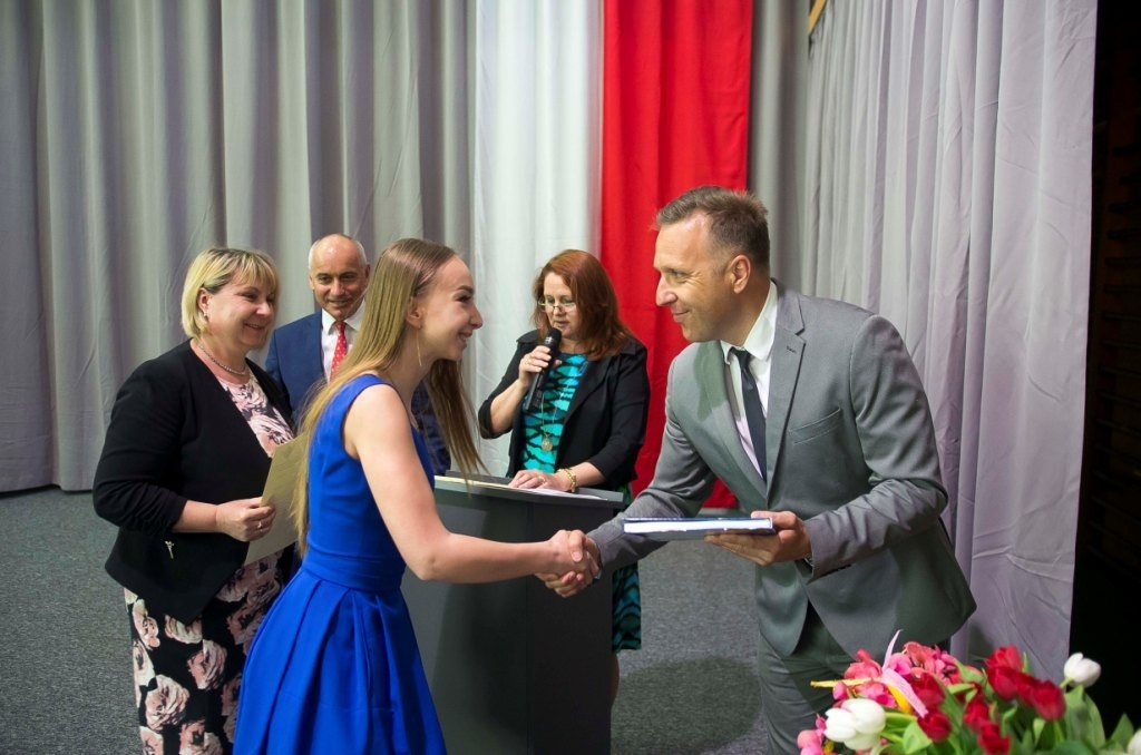Zakończenie roku klas maturalnych 2018-III
