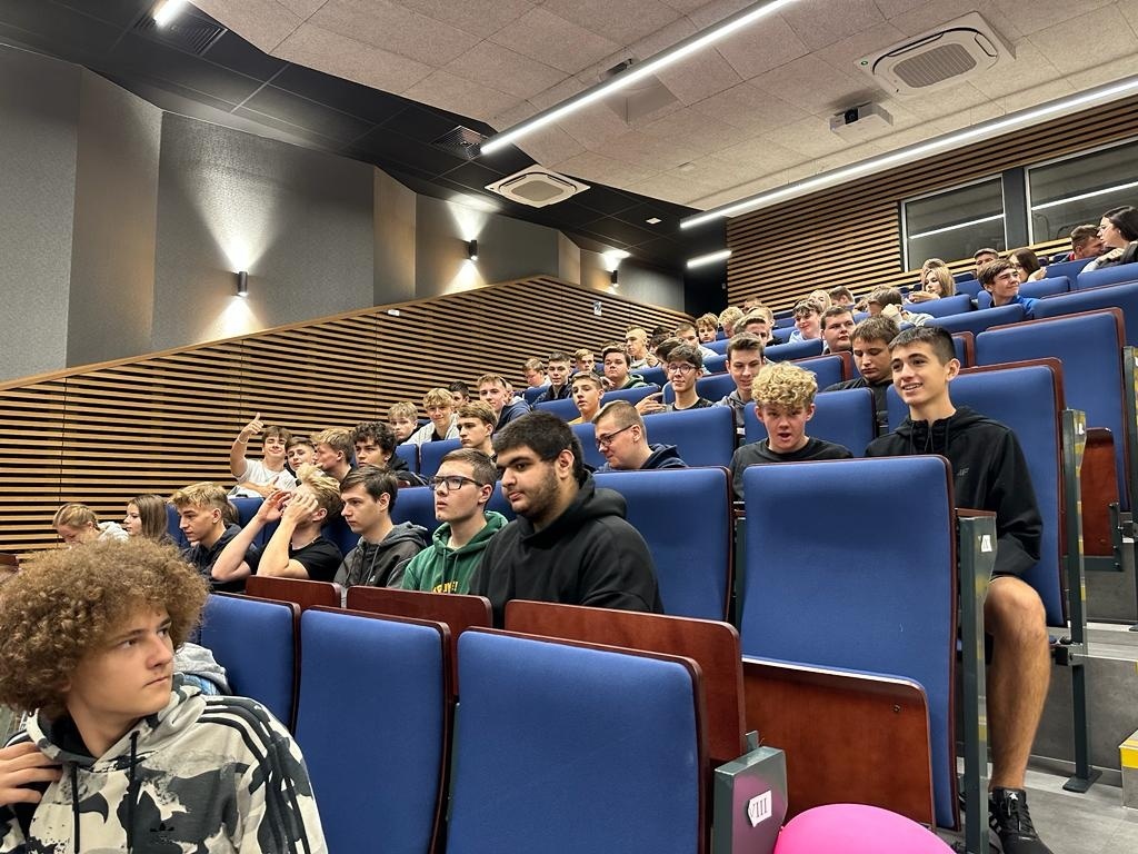 Osobliwości Świata Fizyki