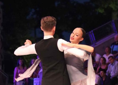 Formacja Aqua Dance na koncercie muzyki filmowej