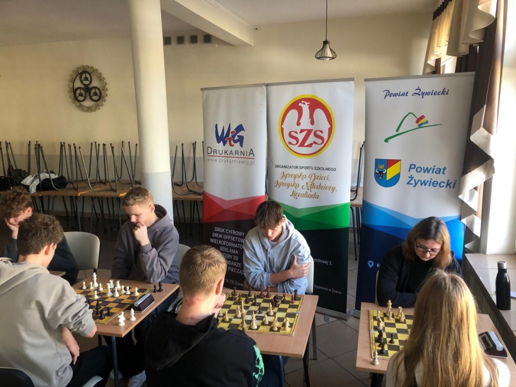 Zwycięstwo Żywieckiego Mechanika w Finale Powiatu Żywieckiego w Szachach Drużynowych!