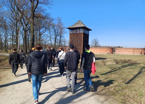 W80tą rocznicę w Auschwitz